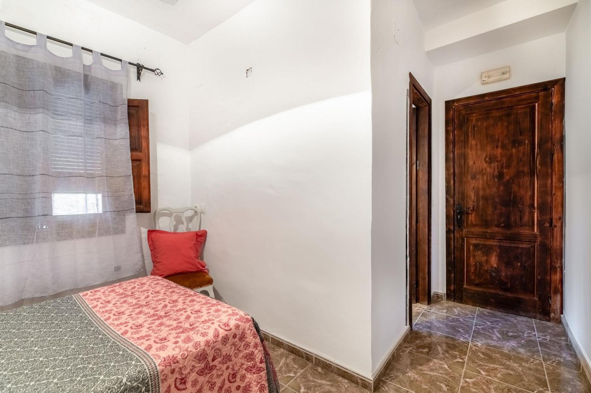 El Abuelo Hotel Guaro Luaran gambar